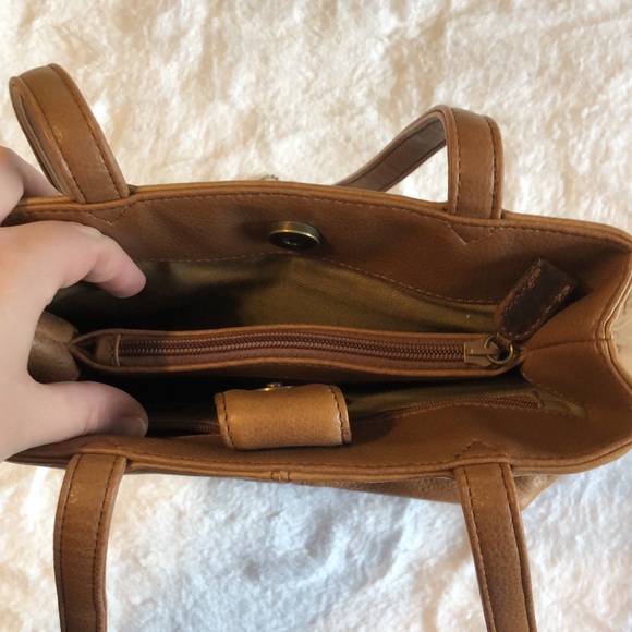 Genuine Leather Zipper Front Shoulder Bag Purse - Picture 9 of 14